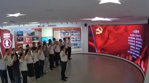强化党纪教育 铸牢思想防线——新疆理工学院组织党员干部参观廉政教育基地
