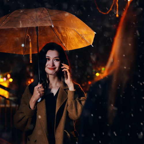 “身边人来人往，我们一直是我们。”这个冬天，理工·小新陪你一起度过！