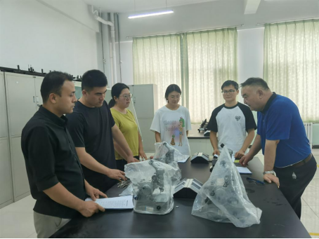 【迎评促建】薪火相传，教学相长 ——理学院大学物理青年教师传帮带活动的开展