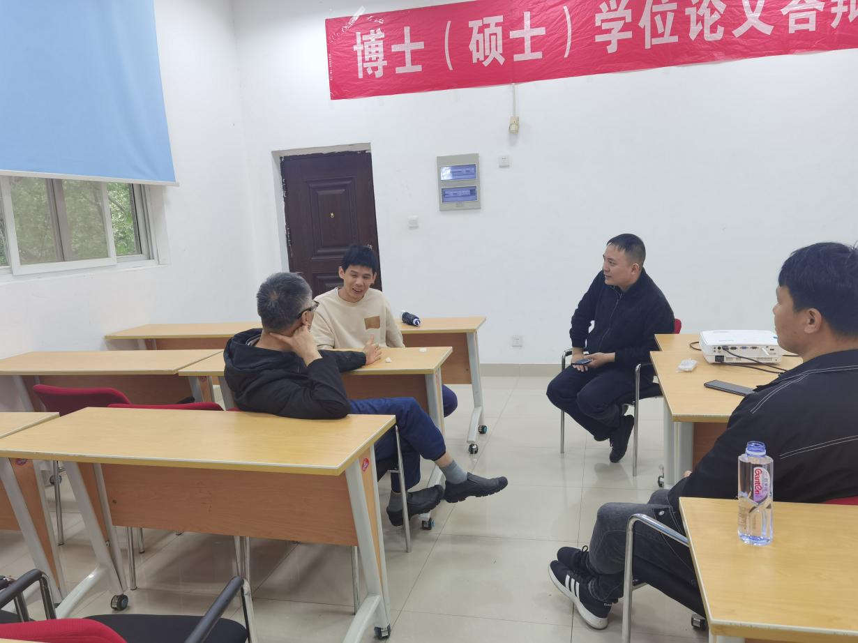 【迎评促建】能源化工工程学院何岗教授一行前往武汉高校学习交流