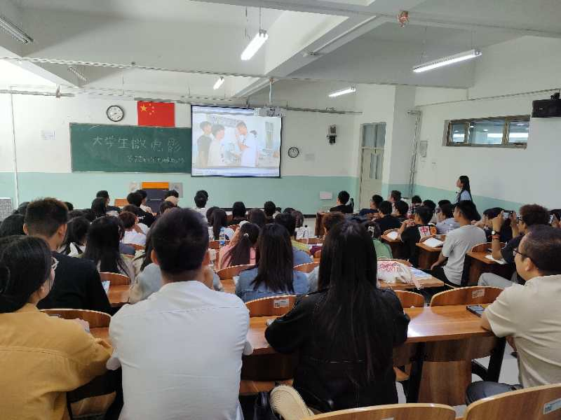 【迎评促建】实践润心田 课堂指导促扬鞭——“纲要”教研室举行实践公开课活动
