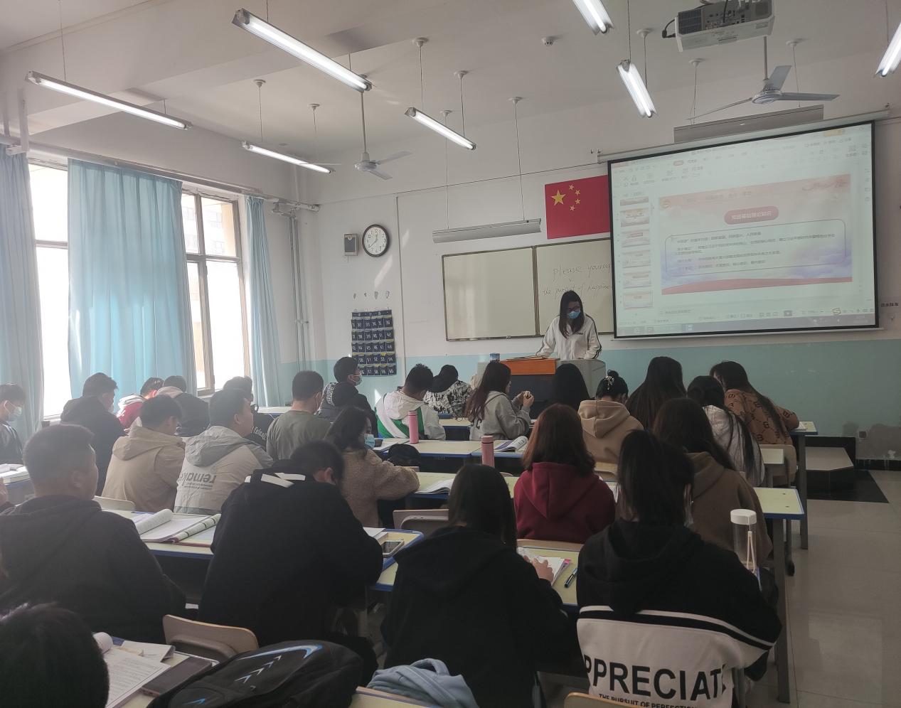 【迎评促建】信息工程学院学生第五党支部 “校园安全教育”主题新闻稿